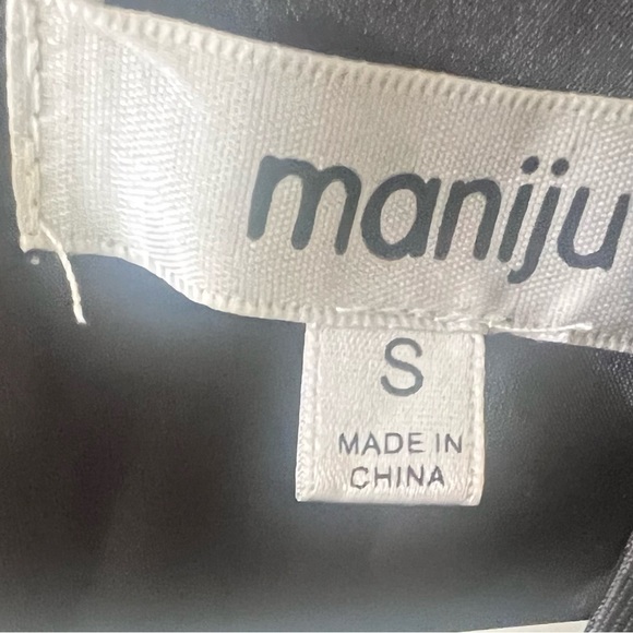 Maniju Black Short Sexy A-Line Dress With Open Back Special Occasion Size S - Picture 7 of 7